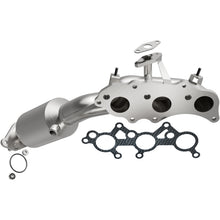 Load image into Gallery viewer, MagnaFlow 2013 FJ Cruiser V6 4 OEM Manifold Direct Fit Converter - 52430