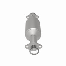 Load image into Gallery viewer, MagnaFlow 93-95 Toyota 4Runner V6 3.0L California Catalytic Converter Direct Fit - 3391884