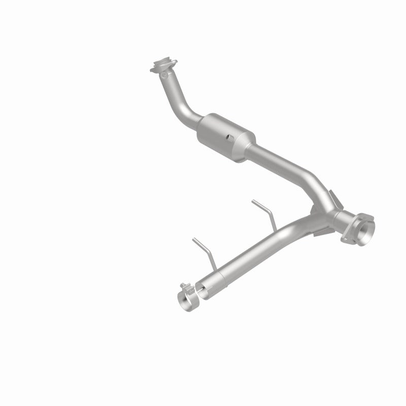 MagnaFlow Direct Fit Catalytic Converter 05-06 Lincoln Navigator 5.4L w/ 3in Main Piping - 52508