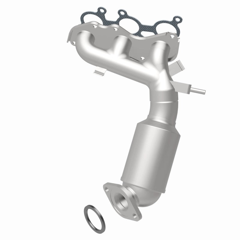 MagnaFlow Direct Fit Catalytic Converter 14-15 Toyota Highlander 3.5L Manifold - 52545