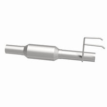 Load image into Gallery viewer, MagnaFlow Direct Fit Catalytic Converter 94-95 Dodge B150/B1500 3.9L/5.2L - 3391292