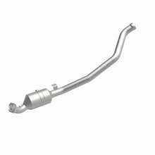 Load image into Gallery viewer, MagnaFlow Direct Fit Catalytic Converter 2006-2011 R350 3.5 L Underbody - 52178