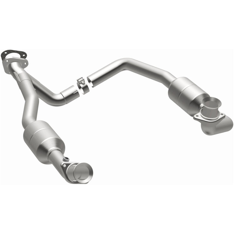 MagnaFlow 2003 Ford E-350 Super Duty 5.4L Direct Fit Converter - 4583378
