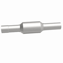 Load image into Gallery viewer, MagnaFlow Direct Fit Catalytic Converter California Grade 92-94 GM Blazer/Suburban 5.7L - 3391488
