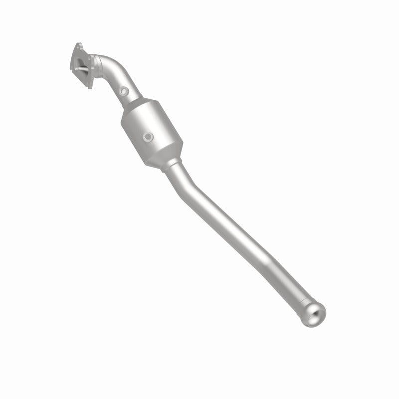 MagnaFlow Direct Fit Catalytic Conv 13-18 Dodge Durango 3.6L V6 / 13-18 Jeep Grand Cherokee 3.6L V6 - 21-251