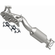 Load image into Gallery viewer, MagnaFlow 2013 FJ Cruiser V6 4 OEM Manifold Direct Fit Converter - 52431