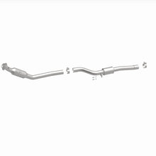 Load image into Gallery viewer, MagnaFlow Direct Fit Catalytic Converter 2013-2017 SL550 V8 4.6 OEM Underbody - 21-572