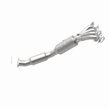 Load image into Gallery viewer, MagnaFlow Direct Fit Catalytic Converter 08-09 Ford Focus 2.0L - 49852