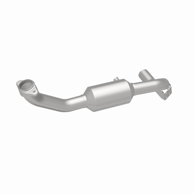 MagnaFlow Direct Fit Catalytic Converter 05-06 Lincoln Navigator 5.4L - 52507