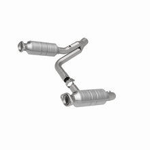 Load image into Gallery viewer, MagnaFlow Direct Fit Catalytic Converter RAIDER- 2006 8 4.7L OEM - 49463
