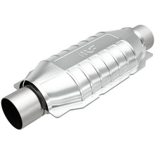 Load image into Gallery viewer, MagnaFlow Converter Universal 2.50 CA - 5592306