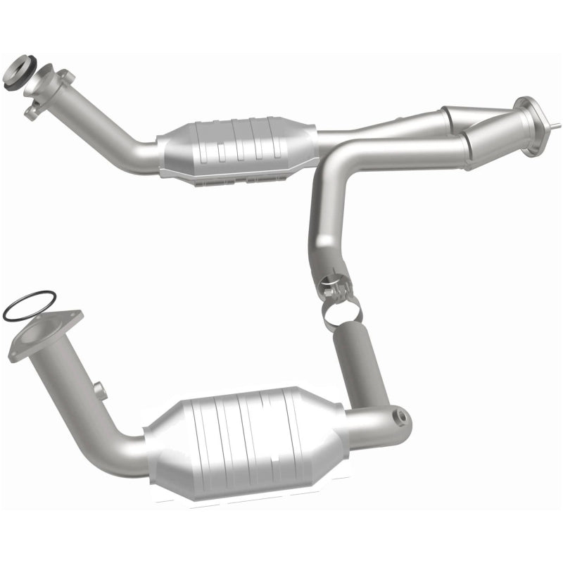 MagnaFlow DF Cat. Conv 02-06 Cadillac Truck. 8 5.3L Dual Conv. Y-Pipe Assy 2wd/Chevy Truck 99-07 - 51097