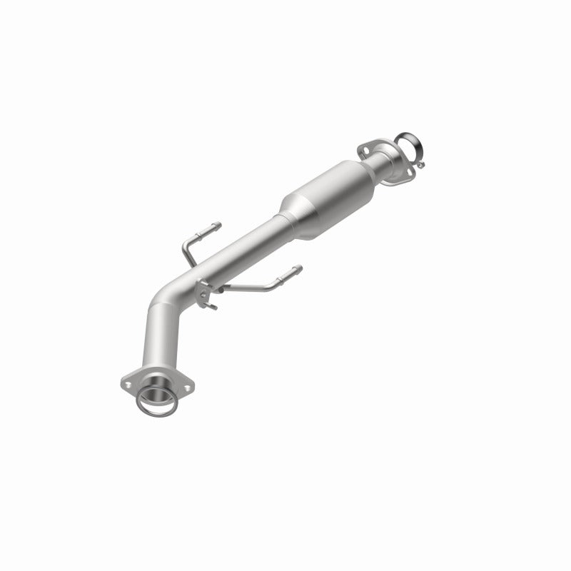 MagnaFlow Direct Fit Catalytic Converter 01-03 Toyota Sienna 3.0L - 23135
