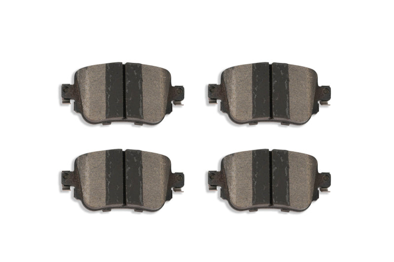 DBA 15-21 Volkswagen Golf S/SE/SEL Rear Street Series Brake Pads - DB15009SS