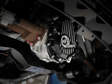 Load image into Gallery viewer, aFe Power Front/Rear Diff Cover Kit w/ Oil 20-25 GM Diesel Trucks V8 (AAM 9.25-12 &amp; AAM 11.5-12-14) - 46-7708AB