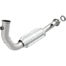 Load image into Gallery viewer, MagnaFlow Direct Fit Catalytic Converter 2004 Liberty P/S frt OEM - 49583