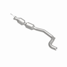 Load image into Gallery viewer, MagnaFlow 14-17 Range Rover V6 3 OEM Underbody Direct Fit Converter - 21-608