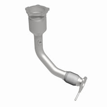Load image into Gallery viewer, MagnaFlow Direct Fit Catalytic Converter 01-02 Sportage mani OEM - 49368
