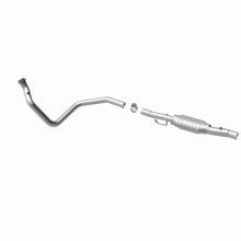 Load image into Gallery viewer, MagnaFlow Direct Fit Catalytic Converter 99-02 Dodge Dakota 2.5L 2WD - 49927