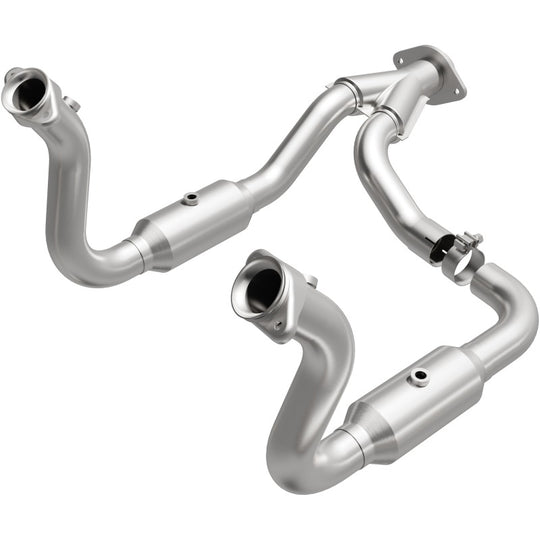 MagnaFlow 08-10 Ford F-250 Super Duty 5.4L Direct Fit Converter - 5551760