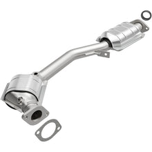 Load image into Gallery viewer, MagnaFlow Direct Fit Catalytic Converter 99-02 Forester 2.5L OEM - 49490