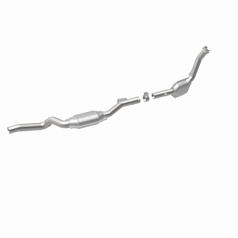 MagnaFlow Direct Fit Catalytic Converter 2003 ML350 3.7L Underbody - 52115