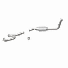 Load image into Gallery viewer, MagnaFlow Direct Fit Catalytic Converter 98-02 3.5L Isuzu Trooper DS - 23635