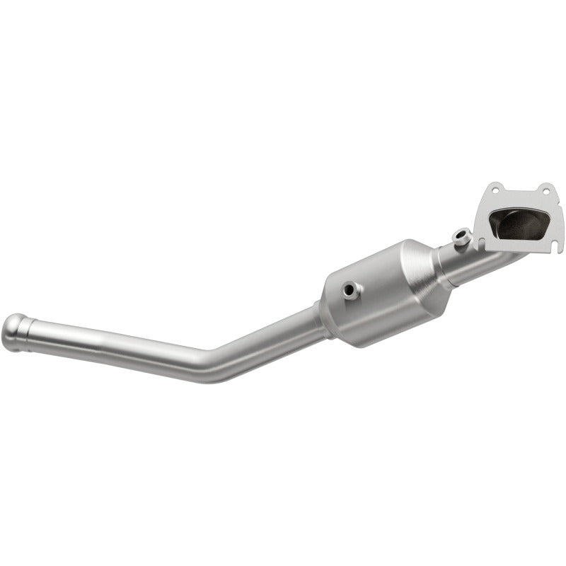 MagnaFlow 13-15 Dodge Durango V6 3.6L OEM Grade / EPA Compliant Direct-Fit Catalytic Converter - 21-250
