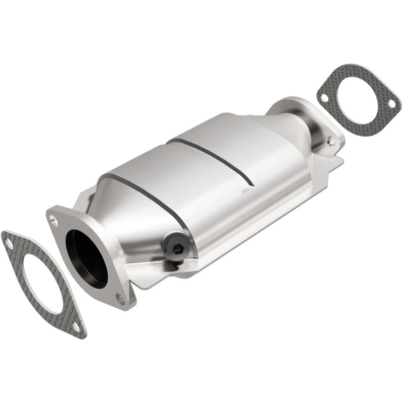 MagnaFlow Direct Fit Catalytic Converter 97-99 Nissan Maxima Rear - 23704