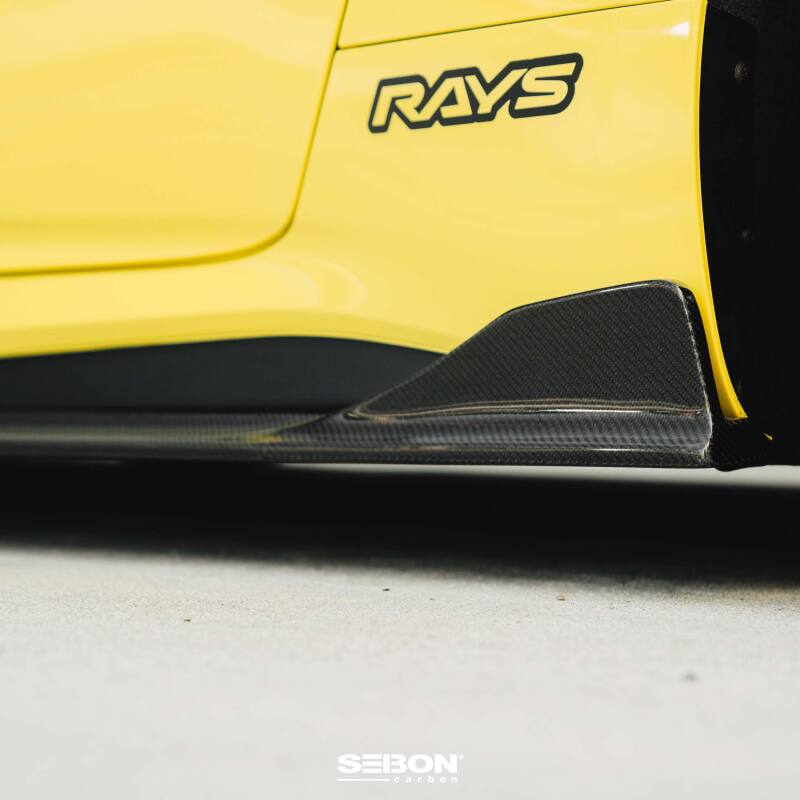Seibon 2023+ Nissan Z MB-Style Carbon Fiber Side Skirt - SS22NSZ-MB