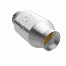Load image into Gallery viewer, MagnaFlow Premium High Flow Metallic Converter 4in OD - 2.5in In / 2.5in Out - 69006