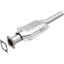Load image into Gallery viewer, MagnaFlow Direct Fit Catalytic Converter 87-90 Jeep Wrangler 4.2L L6 - 3391225