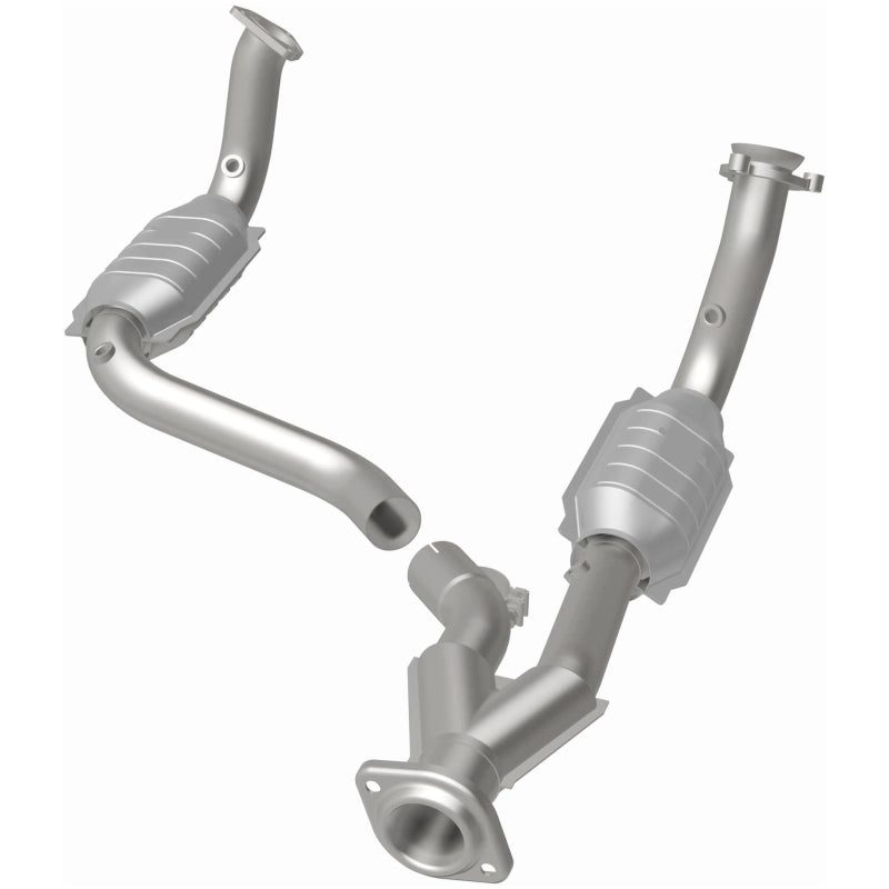 MagnaFlow 2003 Chevrolet SSR 5.3L Direct Fit Converter - 4451640