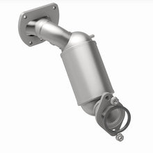 Load image into Gallery viewer, MagnaFlow 2020 Toyota Highlander V6 3.5L OEM Grade Direct-Fit Catalytic Converter - 22-270