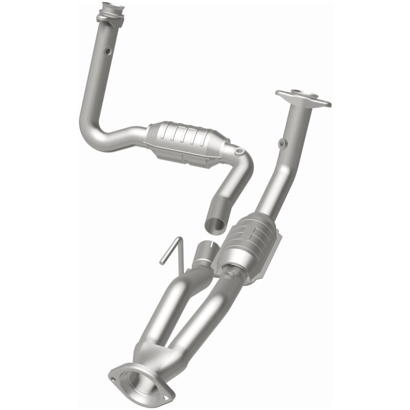 MagnaFlow Direct Fit Catalytic Converter 07-08 Jeep G/C OEM - 49444