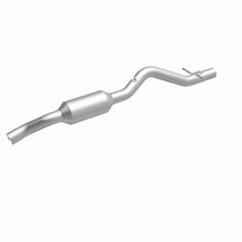 Load image into Gallery viewer, MagnaFlow Direct Fit Catalytic Converter 98-99 Durango 5.2/5.9 4WD - 93219