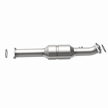 Load image into Gallery viewer, MagnaFlow Direct Fit Catalytic Converter 05-09 Toyota Tacoma 4.0L P/S Rear - 49702