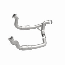 Load image into Gallery viewer, MagnaFlow Conv Direct Fit 11-14 Ford F-250 Super Duty / 350 Super Duty V8 6.2L - 52297