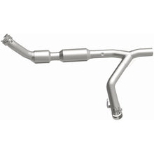 Load image into Gallery viewer, MagnaFlow 02-03 Ford F-150 5.4L Direct Fit Converter - 4583033