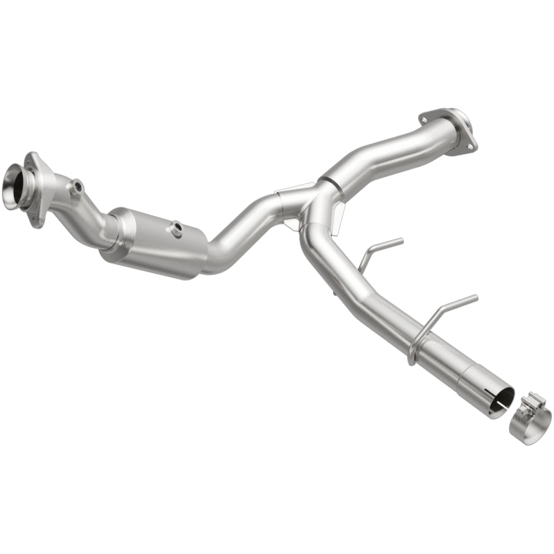 MagnaFlow Direct Fit Catalytic Converter 15-17 Ford Expedition V6 3.5 OEM Underbody - 21-528