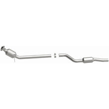 Load image into Gallery viewer, MagnaFlow 12-14 C350 V6 3.5 OEM Underbody Direct Fit Converter - 21-448