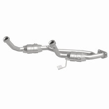 Load image into Gallery viewer, MagnaFlow Direct Fit Catalytic Converter 04 Ford Freestar 3.9L - 49079