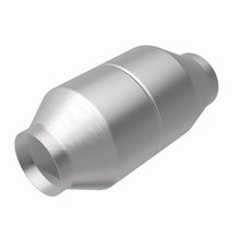Load image into Gallery viewer, MagnaFlow Universal Catalytic Converter 02-06 Dodge Ram 2500/3500 Pickup 5.9L Cummins Diesel H.O. - 60121