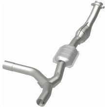 Load image into Gallery viewer, MagnaFlow Direct Fit Catalytic Converter 97-98 E150/E250 4.2L PS - 93322