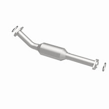 Load image into Gallery viewer, MagnaFlow Direct Fit Catalytic Converter OEM 2003-2004 Toyota Tundra Underbody - 28.75in Length - 4551406