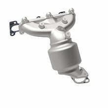 Load image into Gallery viewer, MagnaFlow Direct Fit Catalytic Converter 07-09 Hyundai Santa Fe 2.7L - 51280