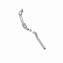 Load image into Gallery viewer, MagnaFlow 2008 Volkswagen Passat 2.0L Direct Fit Converter - 551361