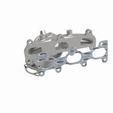 Load image into Gallery viewer, MagnaFlow Direct Fit Catalytic Converter 07-09 Hyundai Santa Fe 2.7L - 51280