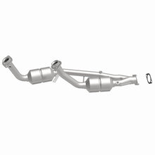 Load image into Gallery viewer, MagnaFlow Direct Fit Catalytic Converter 98 Ford Windstar 3.8L Assm - 23382