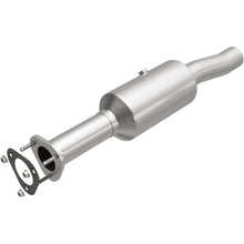 Load image into Gallery viewer, MagnaFlow 16-19 Ford E-450 Super Duty Base V10 6.8L Underbody Direct-Fit Catalytic Converter - 280446